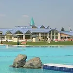 酒店 萨尔瓦尔维塔尔梅德酒店 Sárvár