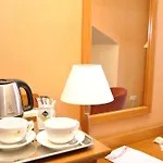 萨尔瓦尔维塔尔梅德酒店 4*